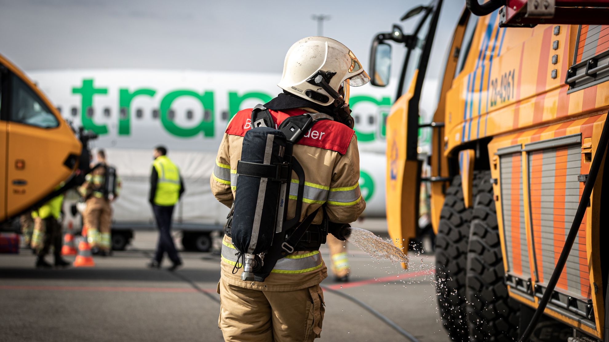 Brandweeroefening op Eindhoven Airport